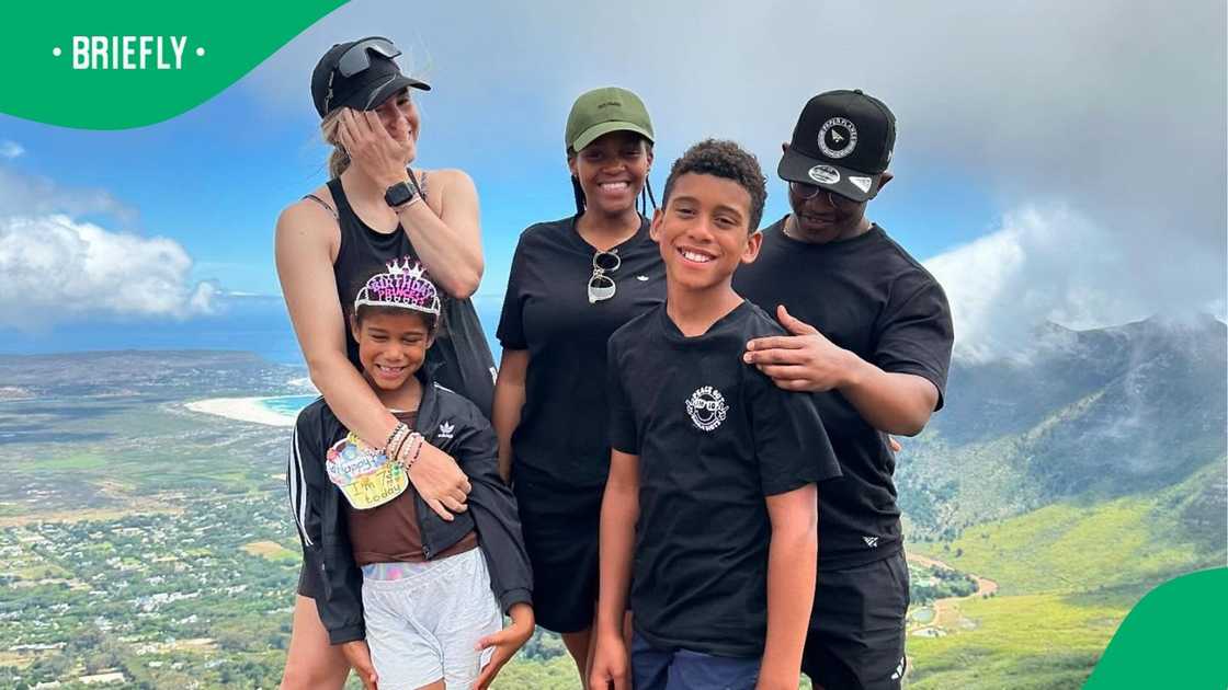 Rachel Kolisi spends time with her family after the divorce.