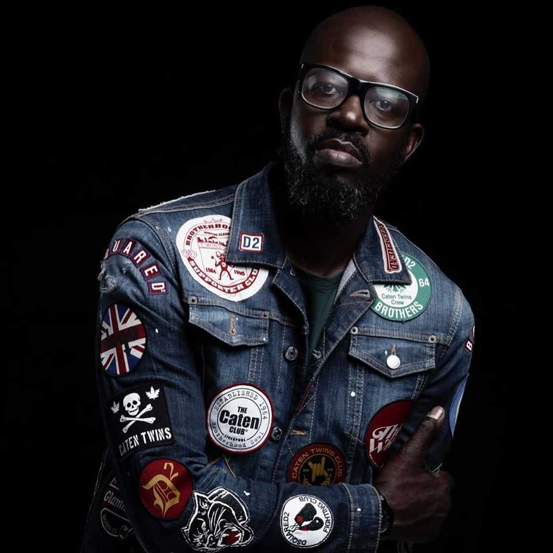 Black Coffee hand story Black Coffee hand story