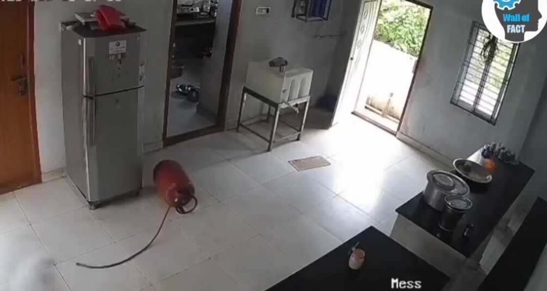 A gas leak triggered an explosive blast in a family home with people inside, shocking netizens.