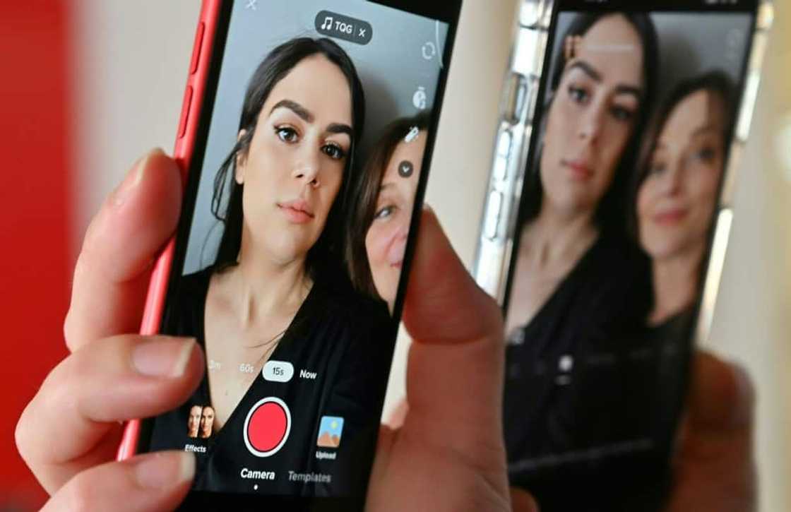 Bold Glamour convincingly blends a user's real face with an AI-generated ideal of a supermodel, drawing both laughs and alarm Bold Glamour convincingly blends a user's real face with an AI-generated ideal of a supermodel, drawing both laughs and alarm