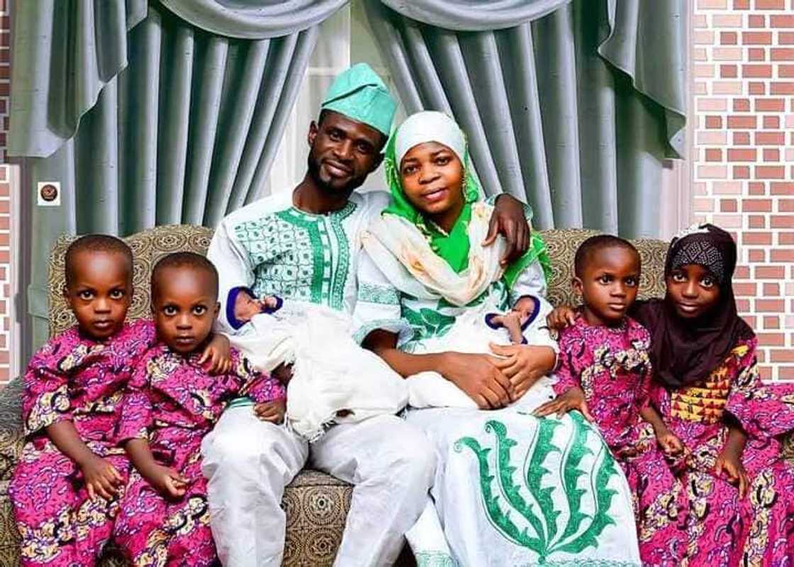 Meet couple with three consecutive set of twins in 6 years of marriage Meet couple with three consecutive set of twins in 6 years of marriage
