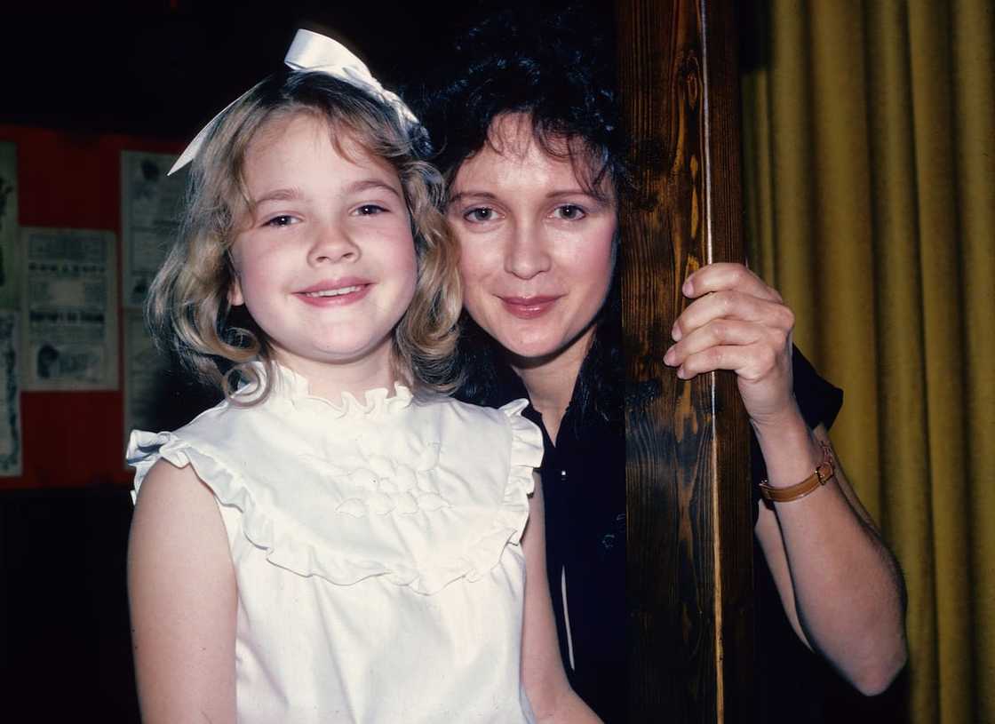Actress Drew Barrymore with her mother, Jaid, during a photoshoot in 1982. Actress Drew Barrymore with her mother, Jaid, during a photoshoot in 1982.