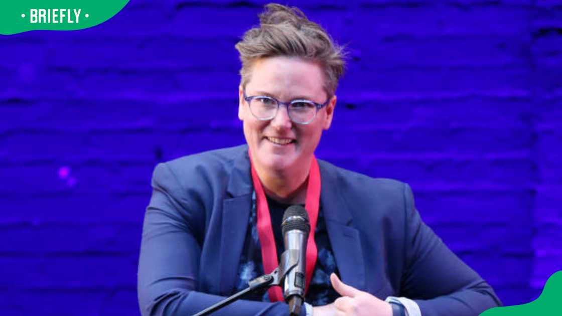 Hannah Gadsby on stage during the 9th Annual LILLY Awards Hannah Gadsby on stage during the 9th Annual LILLY Awards