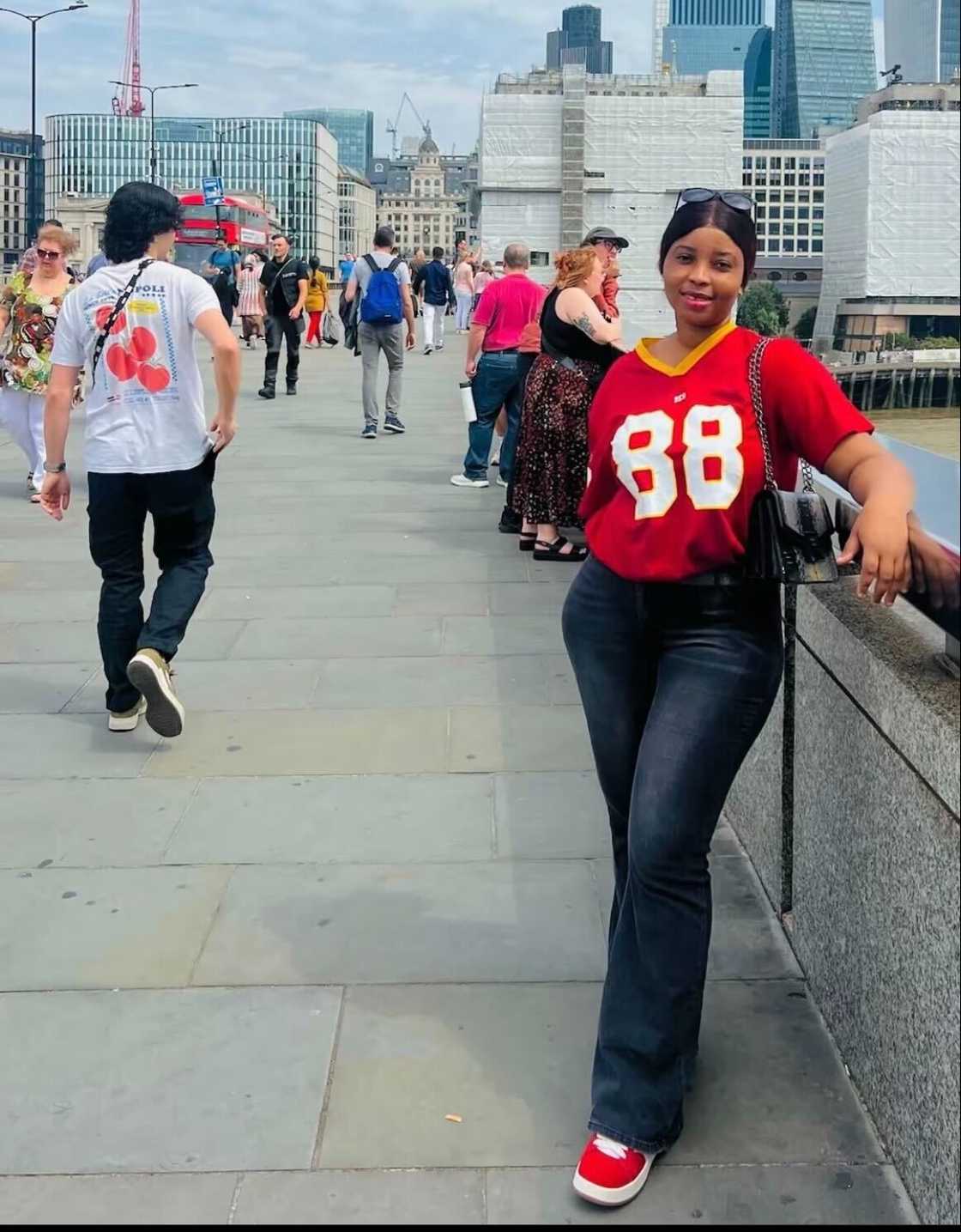 A woman's weight loss journey from 105kg to 78kg left many people online in awe. A woman's weight loss journey from 105kg to 78kg left many people online in awe.