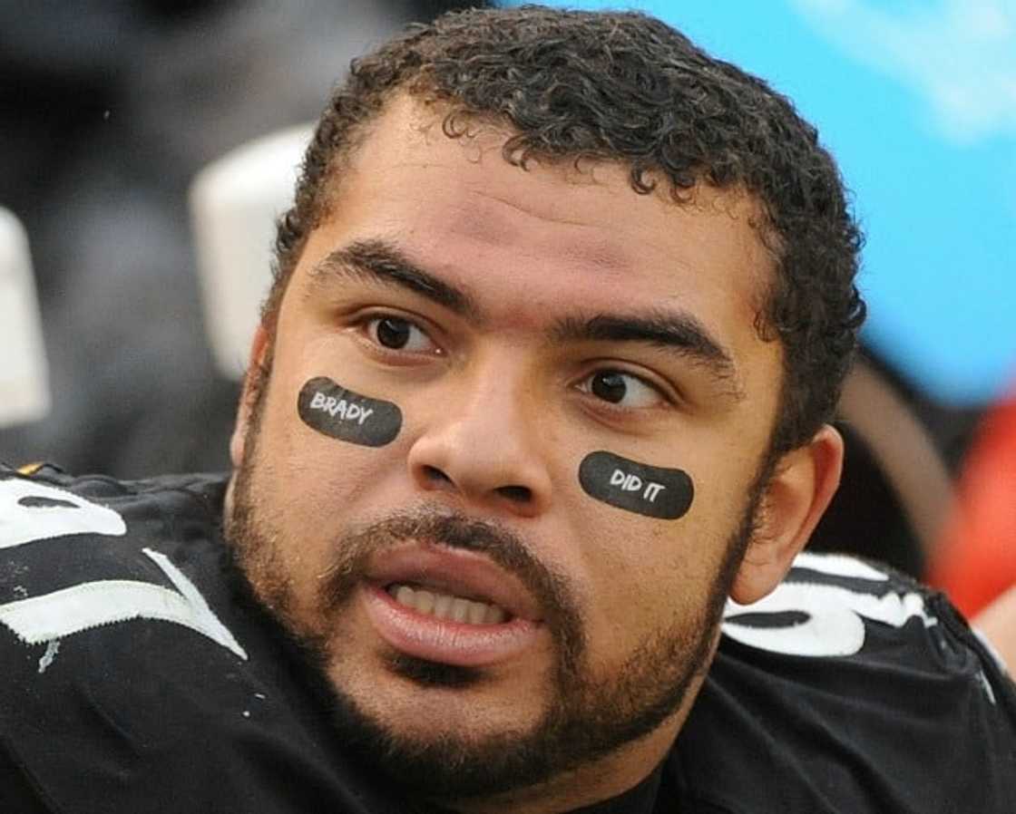 Why do football players wear eye black? Here is all you need to know Briefly.co.za