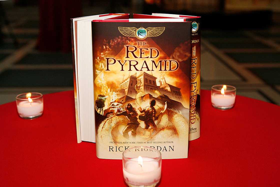 Rick Riordan's The Kane Chronicles, Book 1: The Red Pyramid. Rick Riordan's The Kane Chronicles, Book 1: The Red Pyramid.