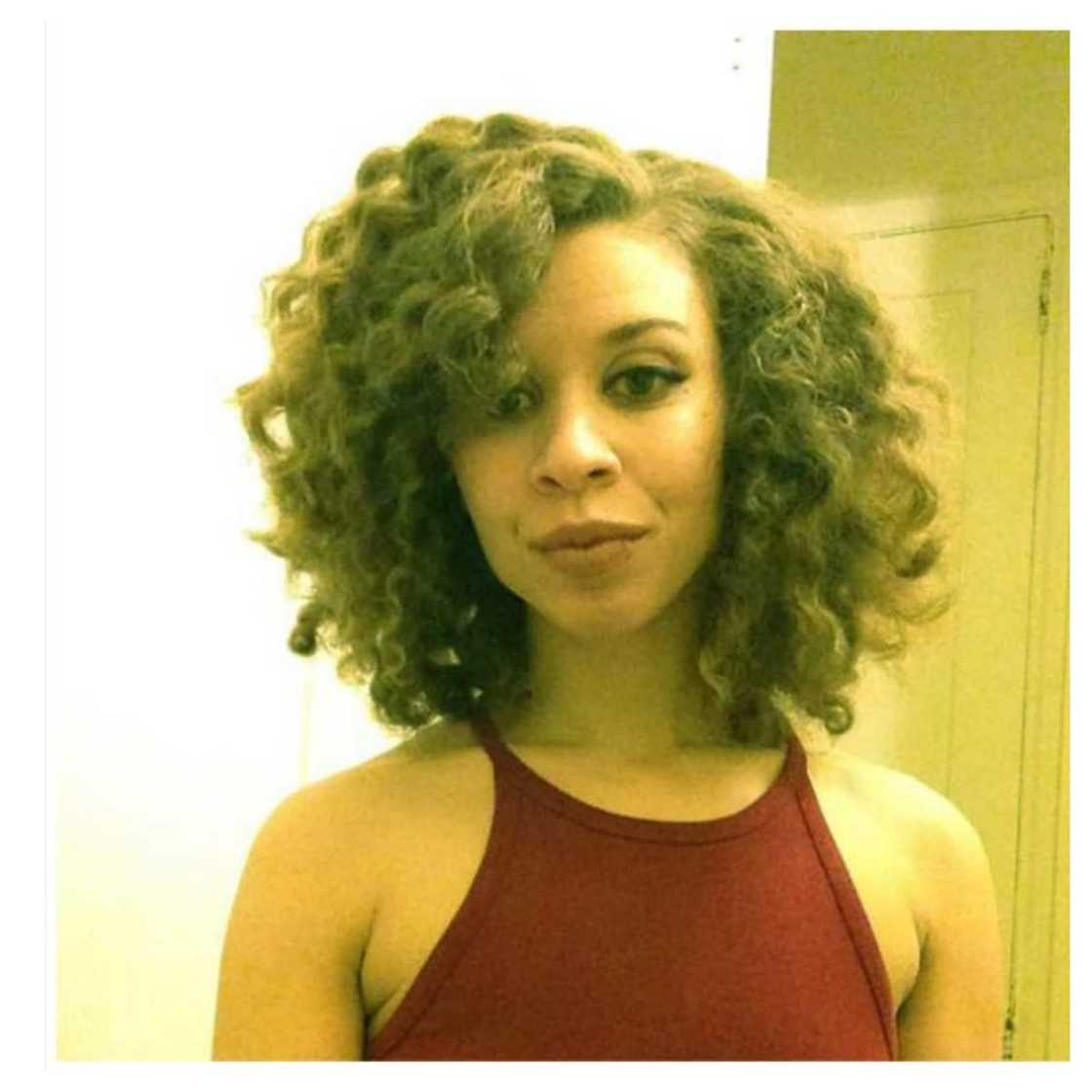 Do Terry Crews’s wife's hands shake? Do Terry Crews’s wife's hands shake?