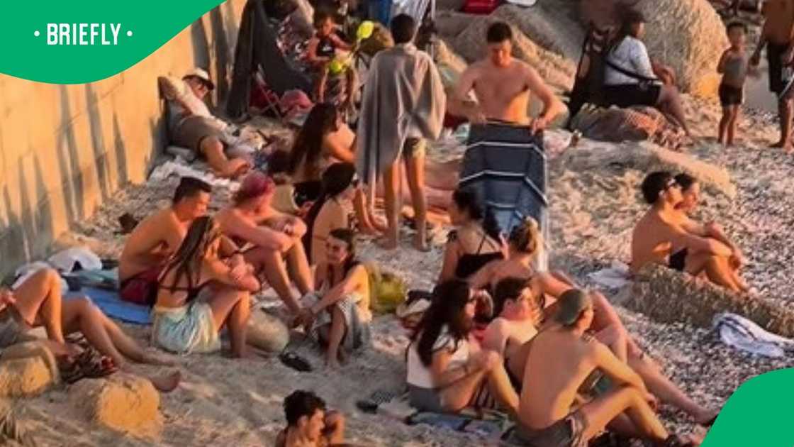Cape Town beach crowd grows amid heatwave