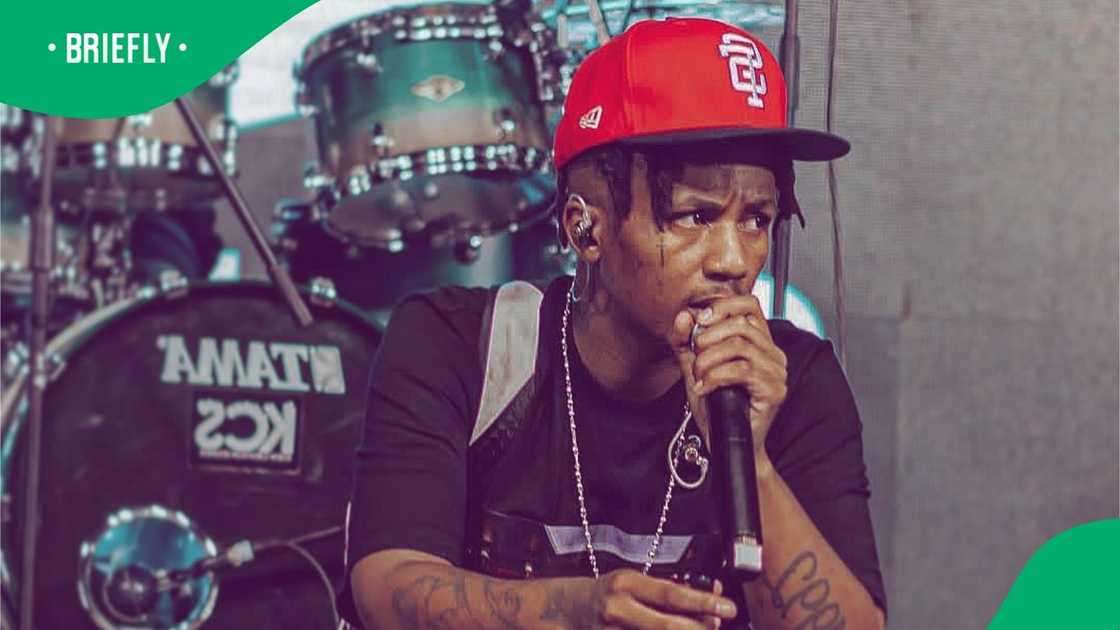 Emtee performing Emtee performing
