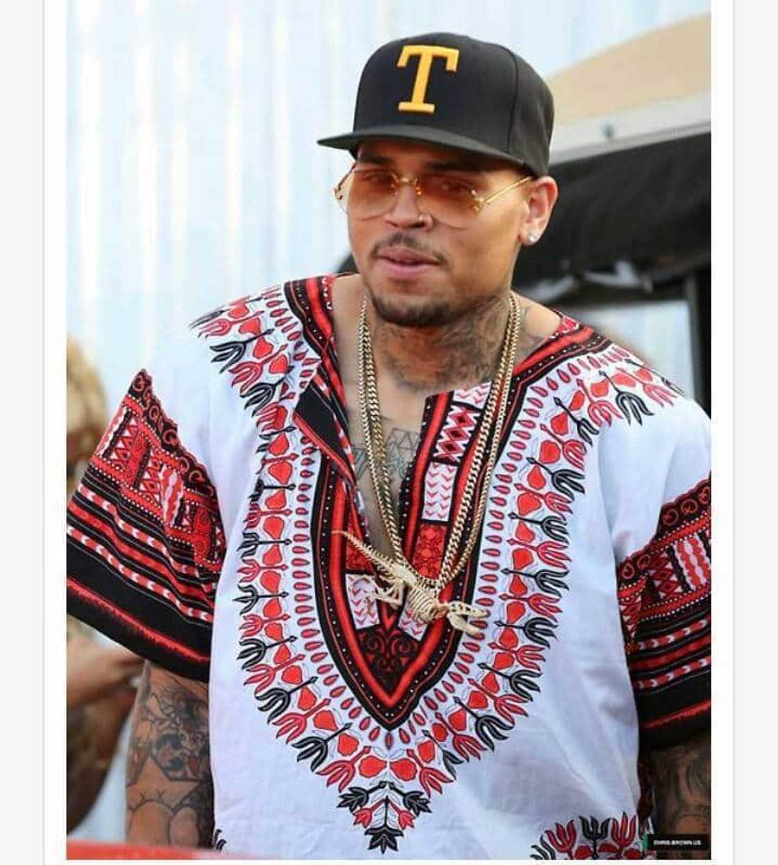 Chris Brown in Dashiki