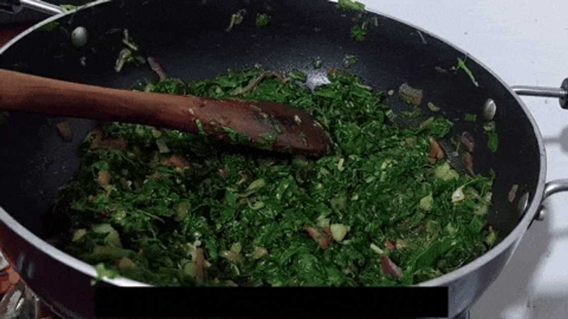 Preparing spinach Preparing spinach