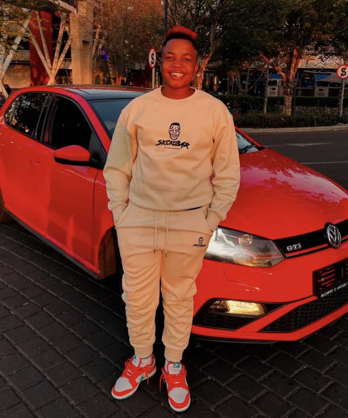 Online users speculated about Tebogo G Mashego's car Online users speculated about Tebogo G Mashego's car