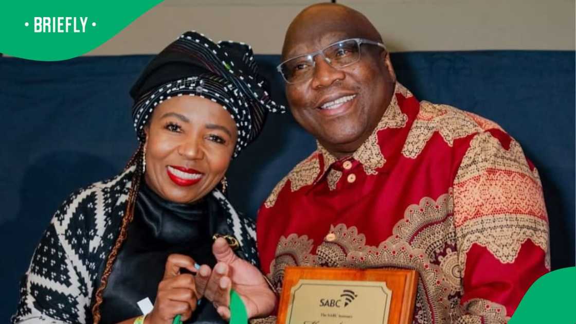 Thuso Motaung thanked the SABC after receiving the honour. Thuso Motaung thanked the SABC after receiving the honour.