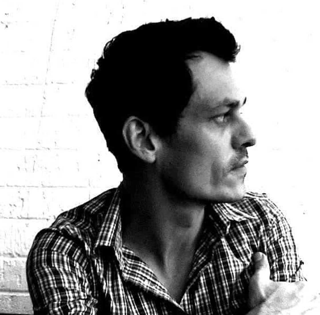 Suidooster cast Suidooster cast