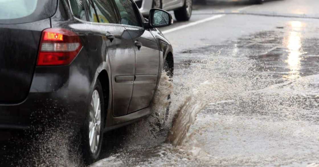 Severe weather expected to hit three SA provinces Severe weather expected to hit three SA provinces