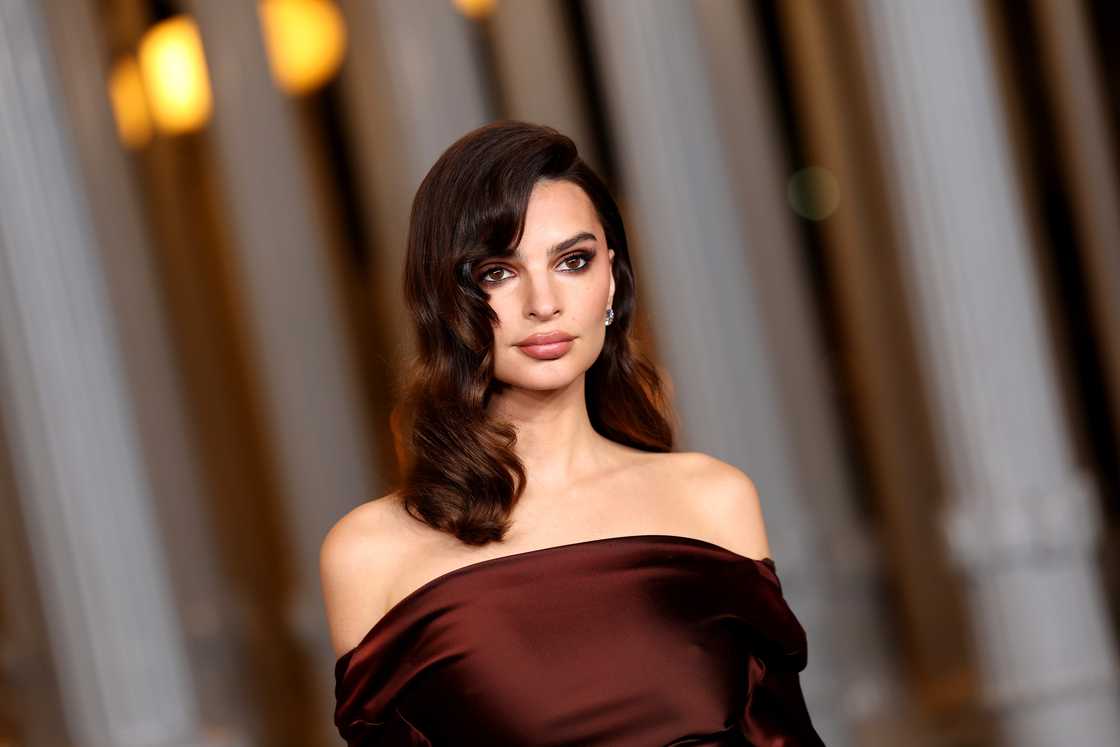 Emily Ratajkowski at the Los Angeles County Museum of Art