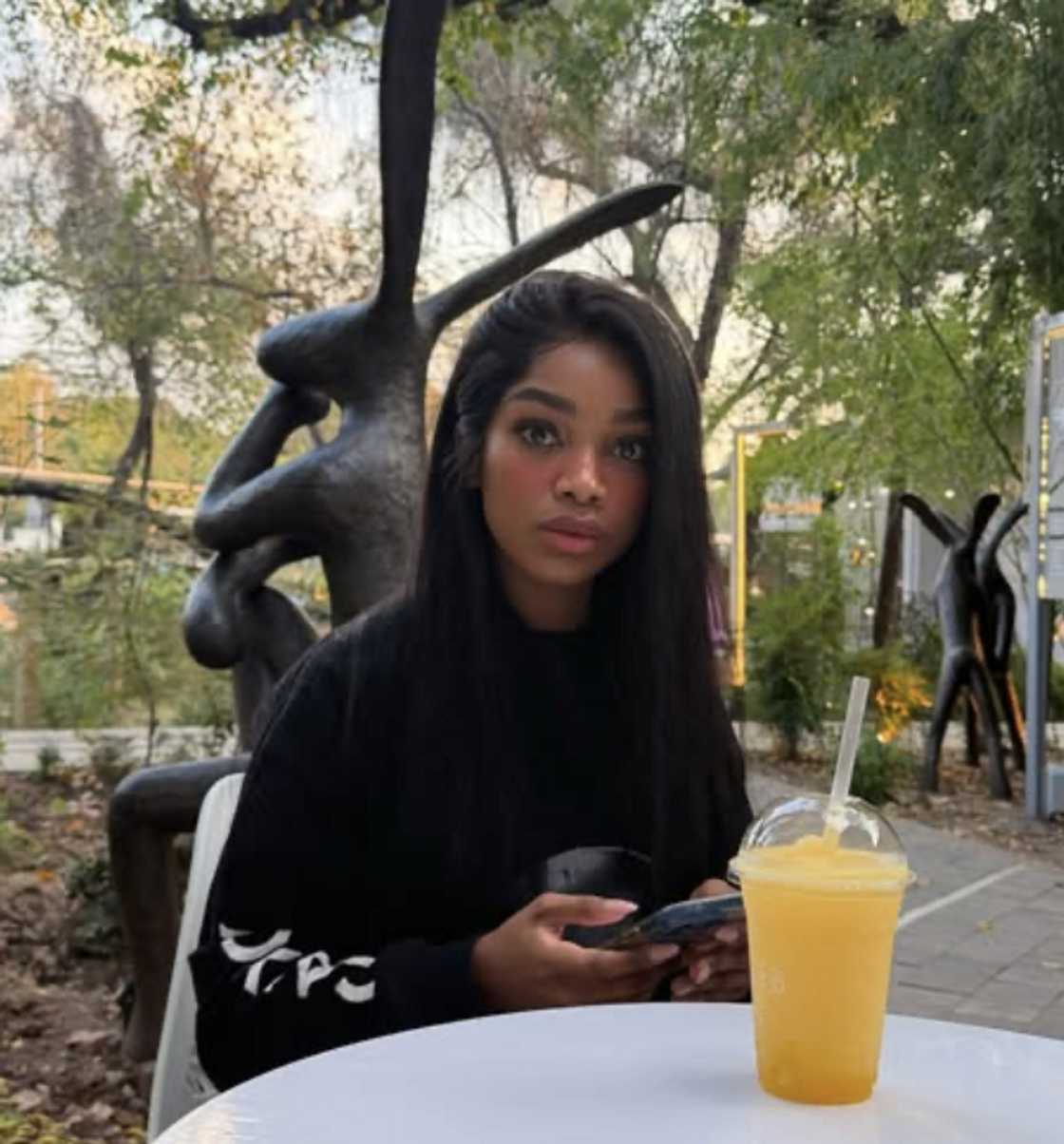 Fans reacted to Thandeka Tshabalala's lavish gifts Fans reacted to Thandeka Tshabalala's lavish gifts