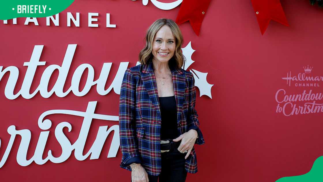 Actress Nikki DeLoach at the Countdown To Christmas Takeover on Opry Plaza in Nashville, Tennessee