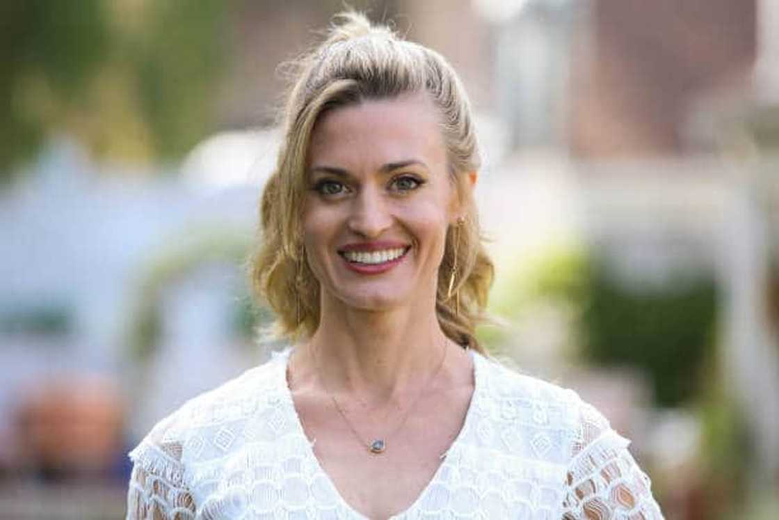 hallmark christmas movie actresses hallmark christmas movie actresses