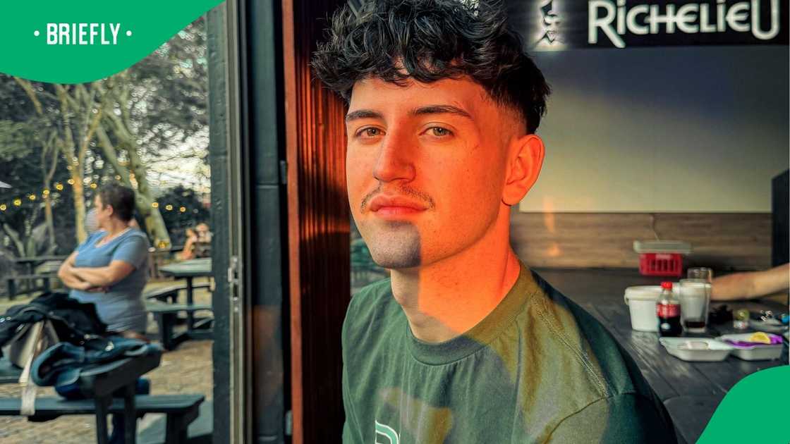 The visual showed Lawrence at a restaurant The visual showed Lawrence at a restaurant