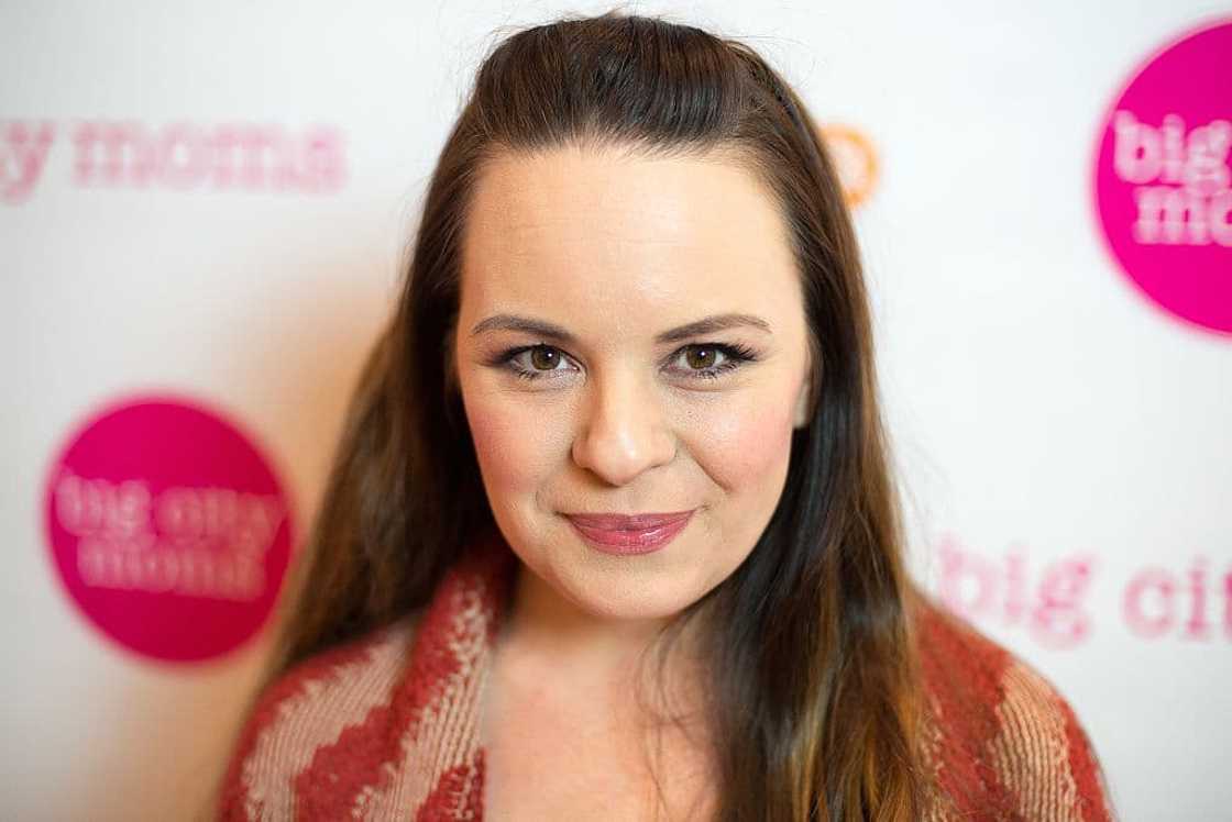 90s actresses that stole the limelight 90s actresses that stole the limelight