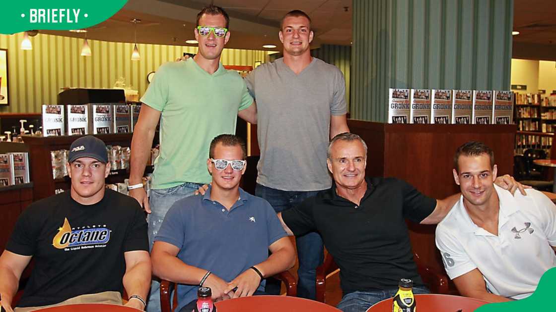 The Gronkowski brothers and their father