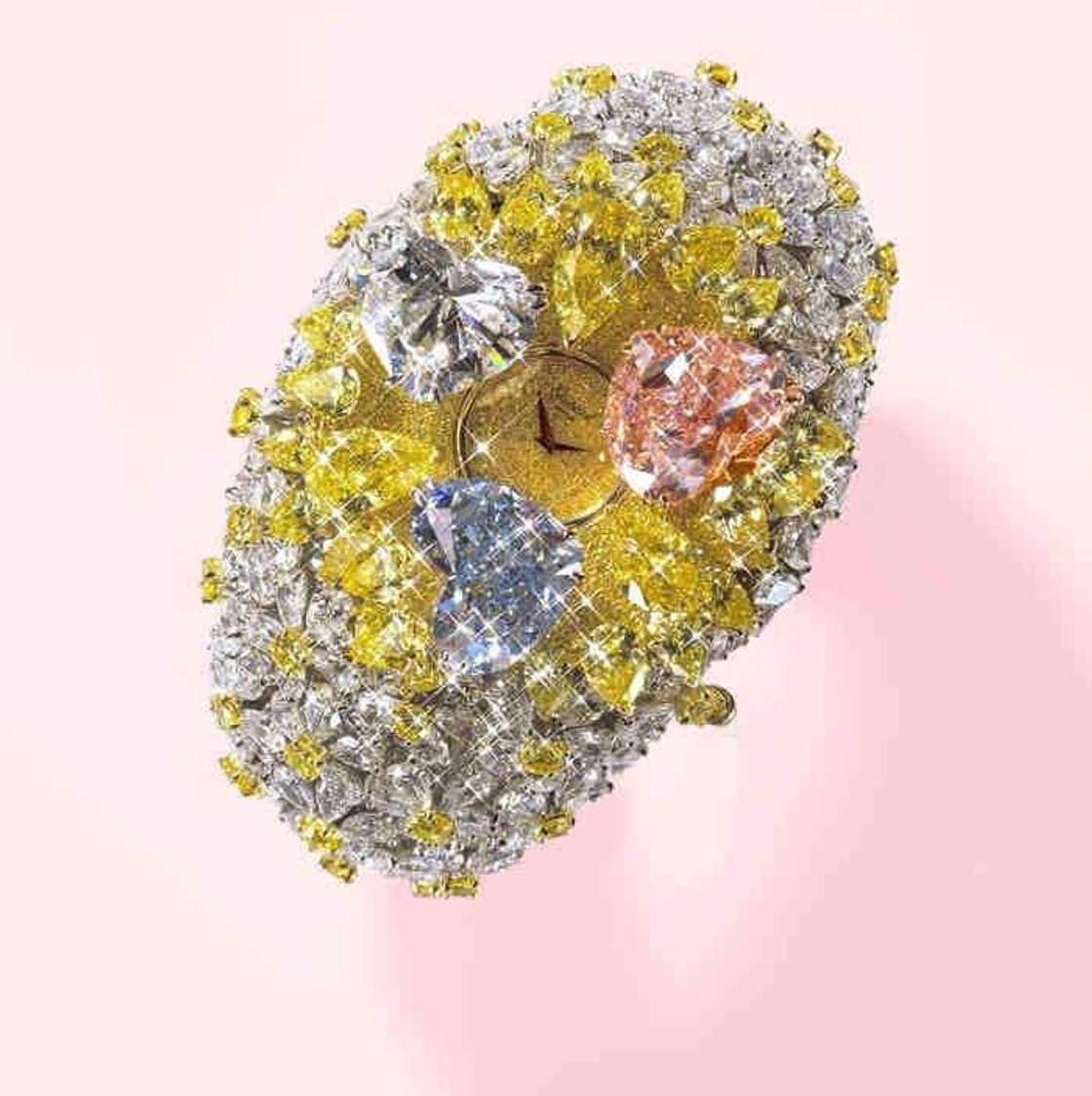 201-Carat Chopard gemstone watch 201-Carat Chopard gemstone watch
