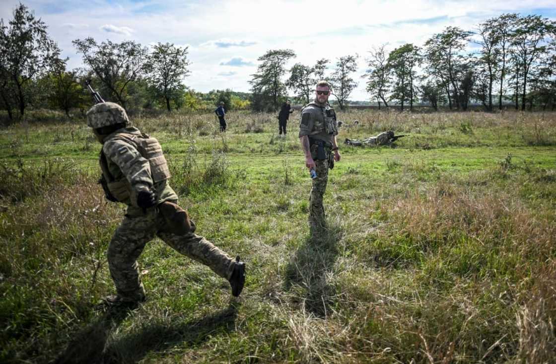 A Ukrainian military source told AFP in early August that the armed forces now had between 300,000 and 350,000 active members A Ukrainian military source told AFP in early August that the armed forces now had between 300,000 and 350,000 active members
