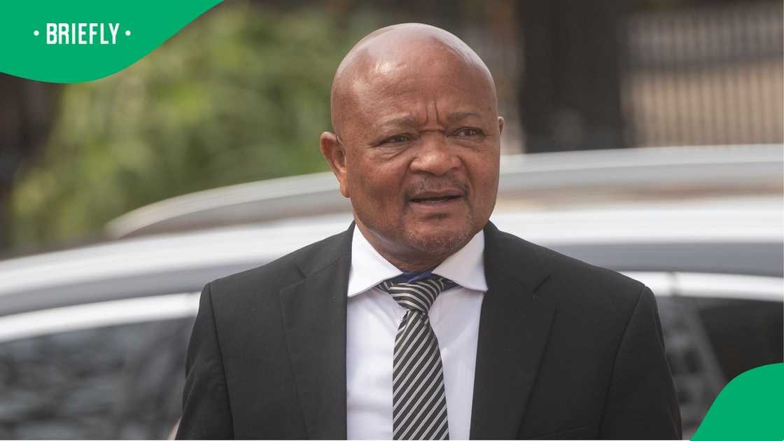 Senzo Mchunu addressed the crowd at a memorial service for the Lusikisiki victims.