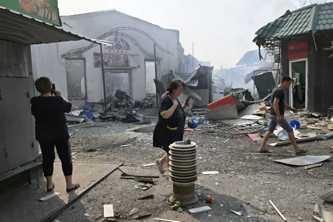 The city has been shelled for more than a week now that the frontline is getting closer The city has been shelled for more than a week now that the frontline is getting closer