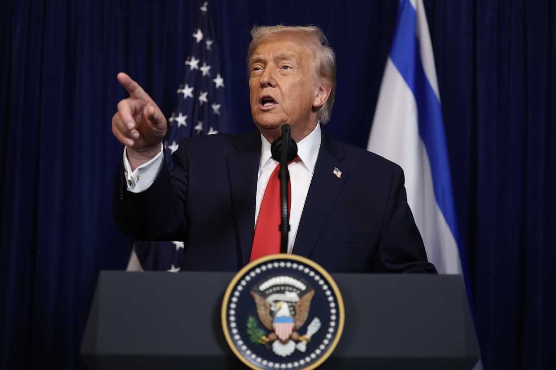 Donald Trump theatened Colombian President Gustavo Petro