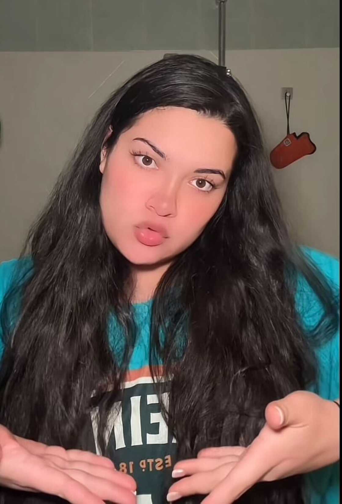 A TikTokker warned Americans about white South Africans seeking refugee status after Donald Trump's offer. A TikTokker warned Americans about white South Africans seeking refugee status after Donald Trump's offer.