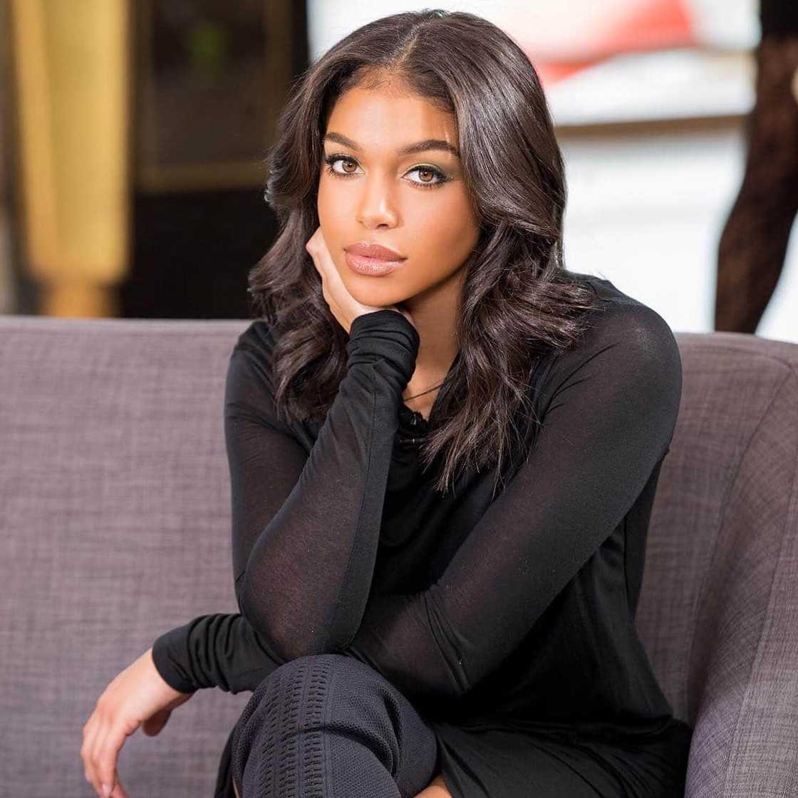 Lori Harvey biography: age, father, boyfriend, P Diddy, and Instagram Lori Harvey biography: age, father, boyfriend, P Diddy, and Instagram