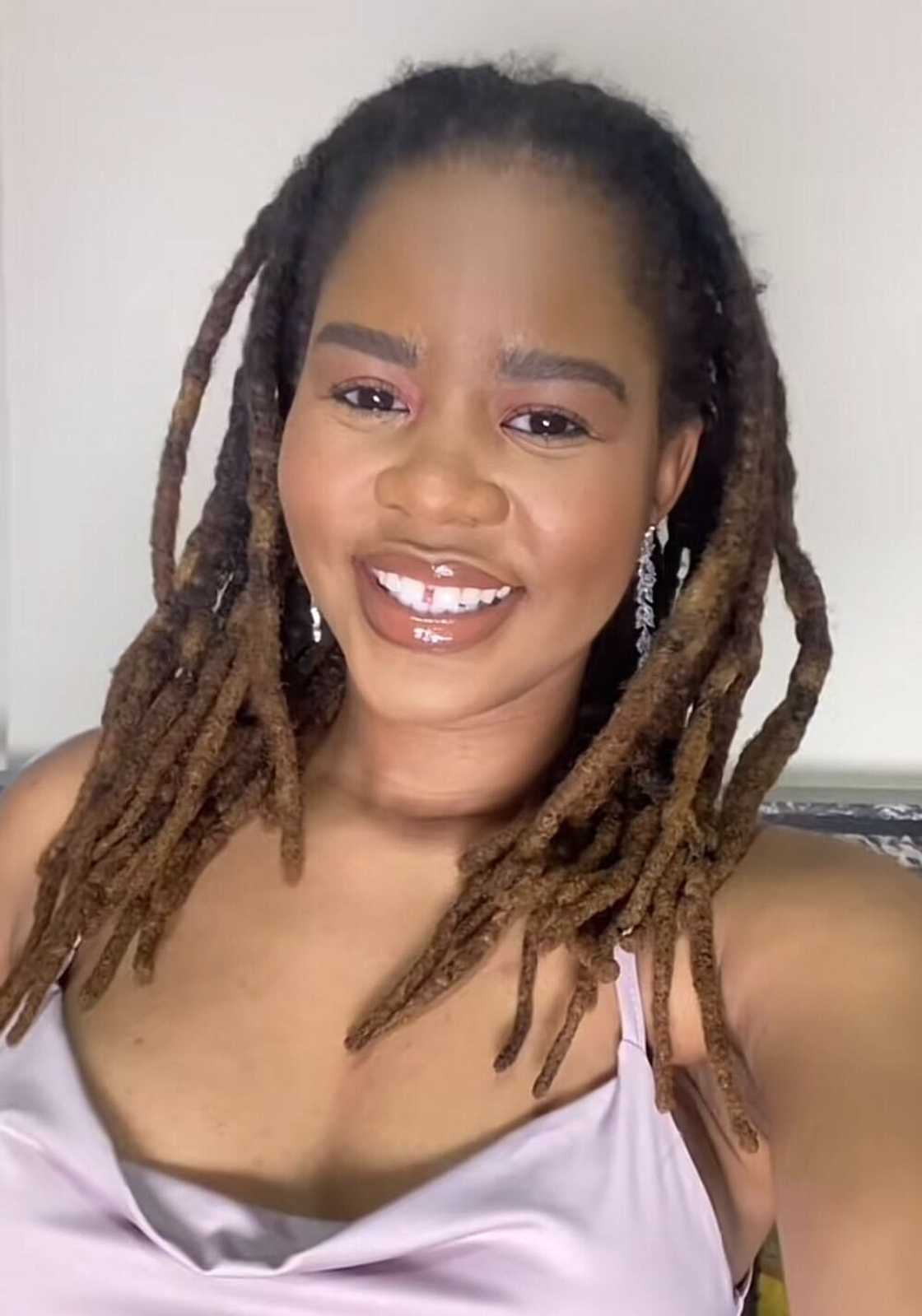 A woman shared a Cape Town factory store with South Africans that sells high-end brands like Levi’s and Cotton On. A woman shared a Cape Town factory store with South Africans that sells high-end brands like Levi’s and Cotton On.