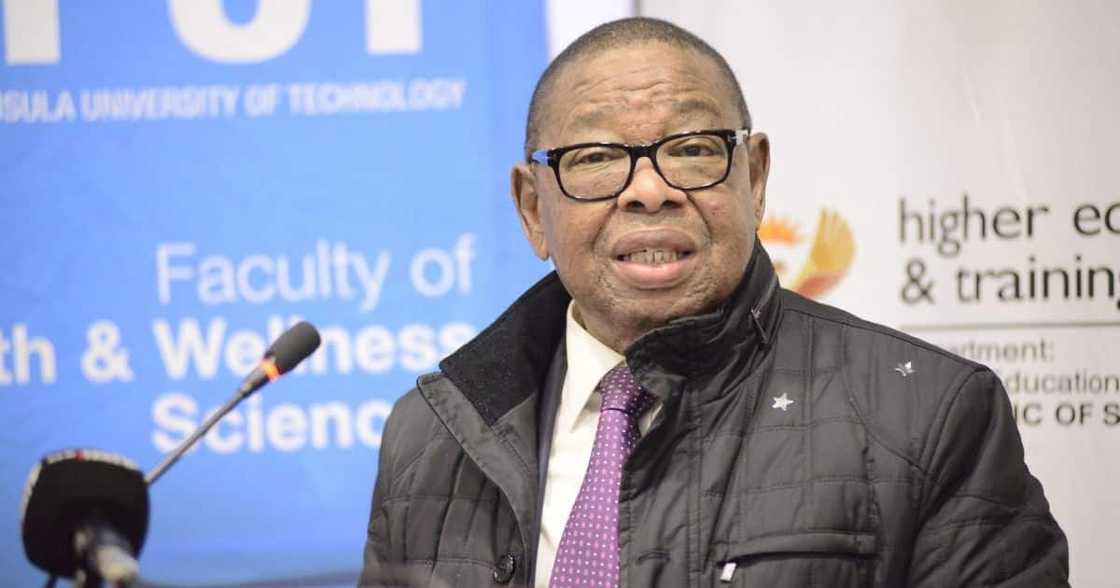 Democratic Alliance, Blade Nzimande, Afrikaans, foreign language Democratic Alliance, Blade Nzimande, Afrikaans, foreign language