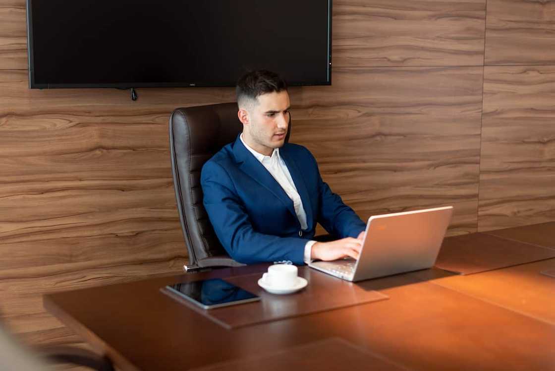 How to do a criminal record check online How to do a criminal record check online