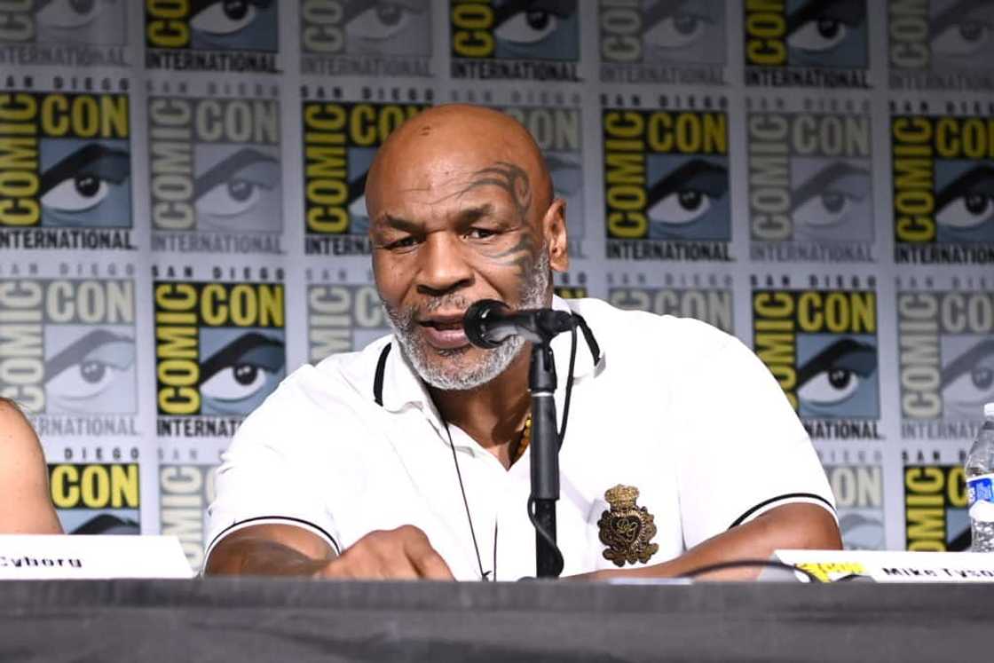 sol xochitl and mike tyson sol xochitl and mike tyson