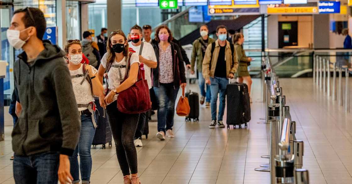 Covid19: 2 People Tested Positive for Omicron Variant in Netherlands Before South African Flights Arrived Covid19: 2 People Tested Positive for Omicron Variant in Netherlands Before South African Flights Arrived