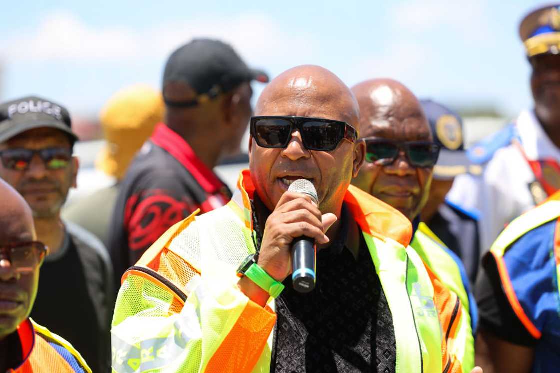 Kenny Kunene explained his presence at the house of the man arrested for allegedly killing DJ Sumbody Kenny Kunene explained his presence at the house of the man arrested for allegedly killing DJ Sumbody