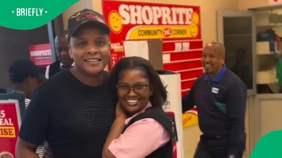 DJ Karri met a big fan who works at Shoprite DJ Karri met a big fan who works at Shoprite