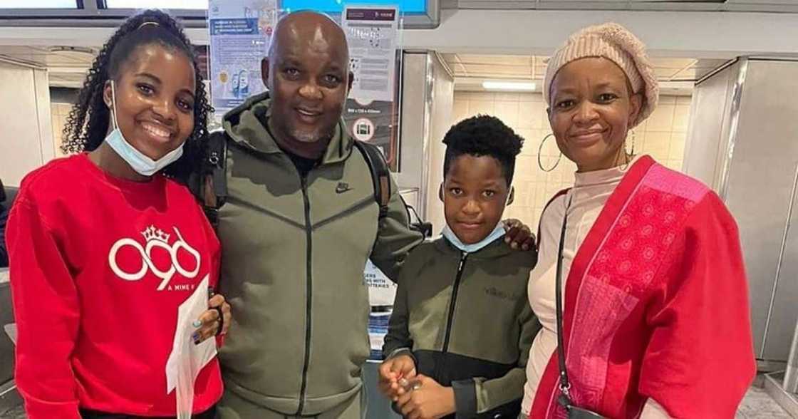 Al Ahly, Pitso Mosimane, Shares, Family Pic, Thanks, Support Al Ahly, Pitso Mosimane, Shares, Family Pic, Thanks, Support