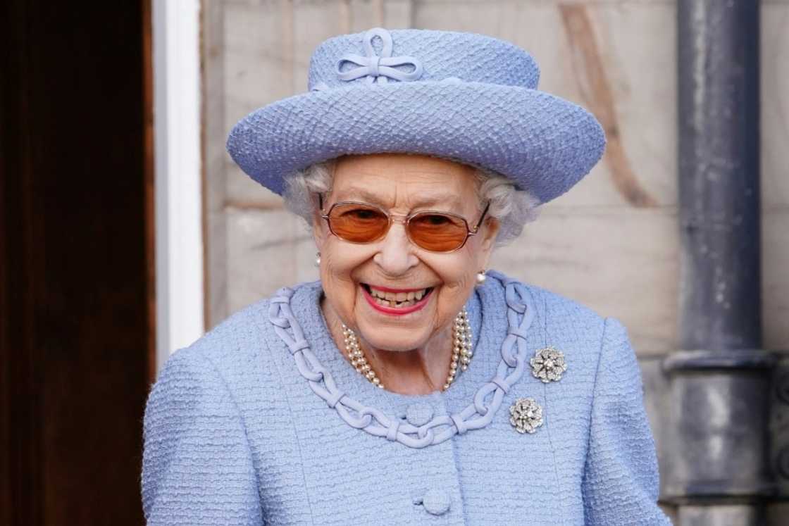 Johnson will tender his resignation to head of state Queen Elizabeth II at her Balmoral retreat in Scotland Johnson will tender his resignation to head of state Queen Elizabeth II at her Balmoral retreat in Scotland