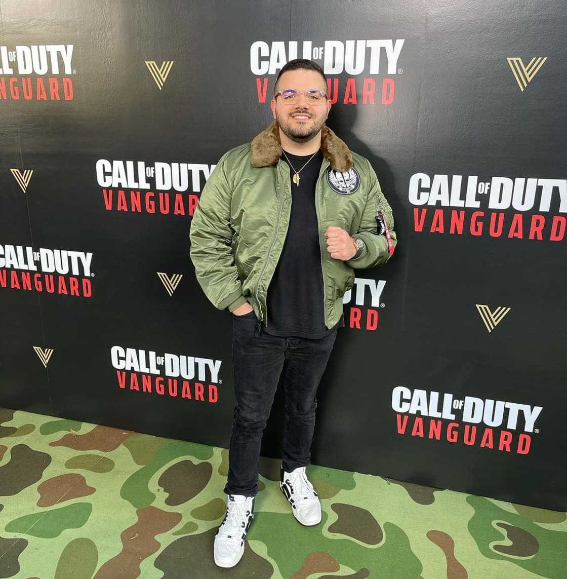 CouRageJD's height CouRageJD's height