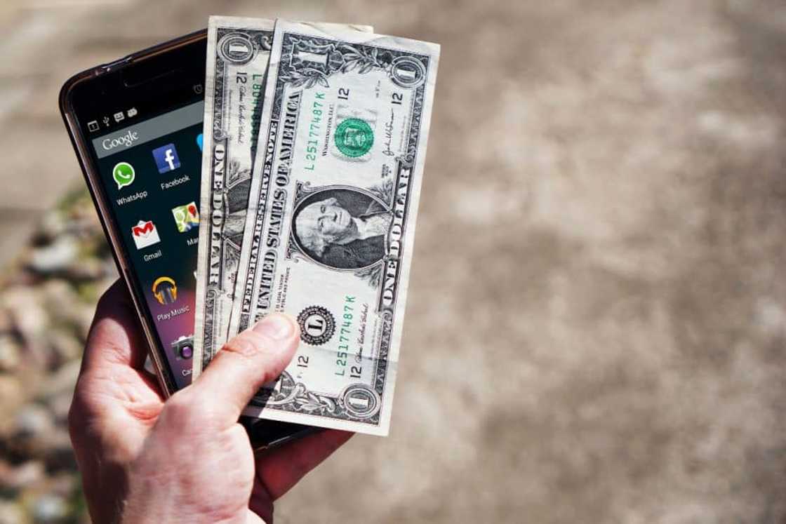 What apps pay you instantly in South Africa? What apps pay you instantly in South Africa?
