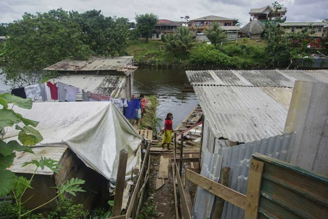 Leaders of Suriname and Guyana say newly-discovered oil reserves must be tapped to help better living conditions in their countries, among the poorest in South America Leaders of Suriname and Guyana say newly-discovered oil reserves must be tapped to help better living conditions in their countries, among the poorest in South America