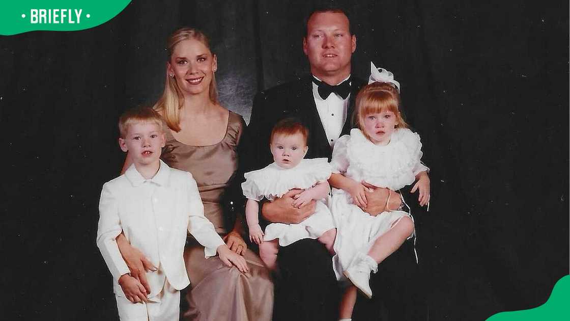 Chuck Morgan with his wife, Leanne Morgan, and their children. Chuck Morgan with his wife, Leanne Morgan, and their children.
