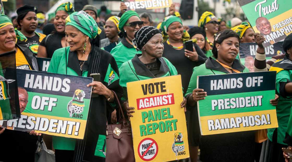 ANC Women's League support the President ANC Women's League support the President