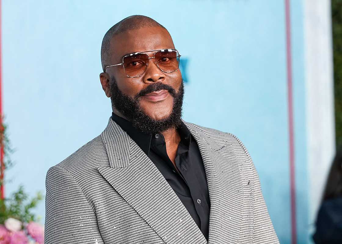 Tyler Perry's AI-generated yacht kiss pictures. Tyler Perry's AI-generated yacht kiss pictures.