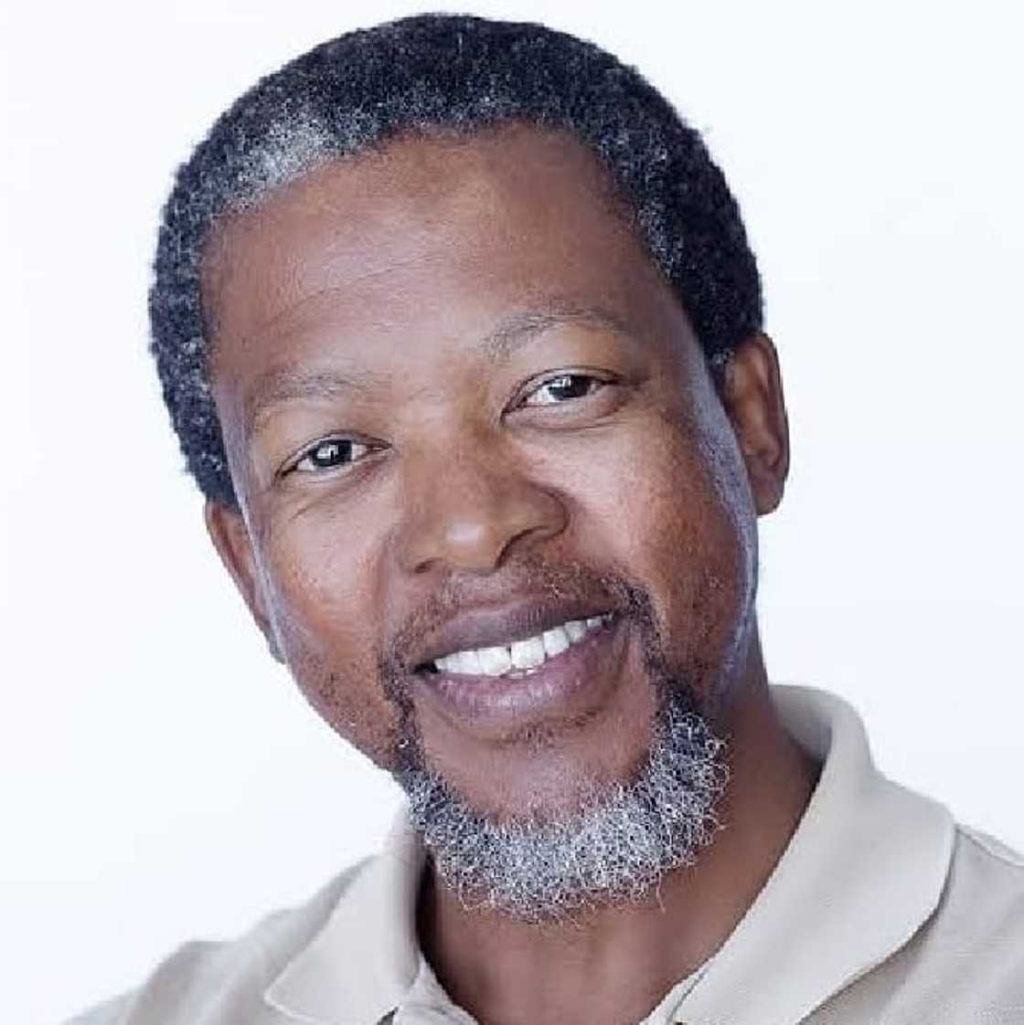 Lindani Nkosi profile Lindani Nkosi profile