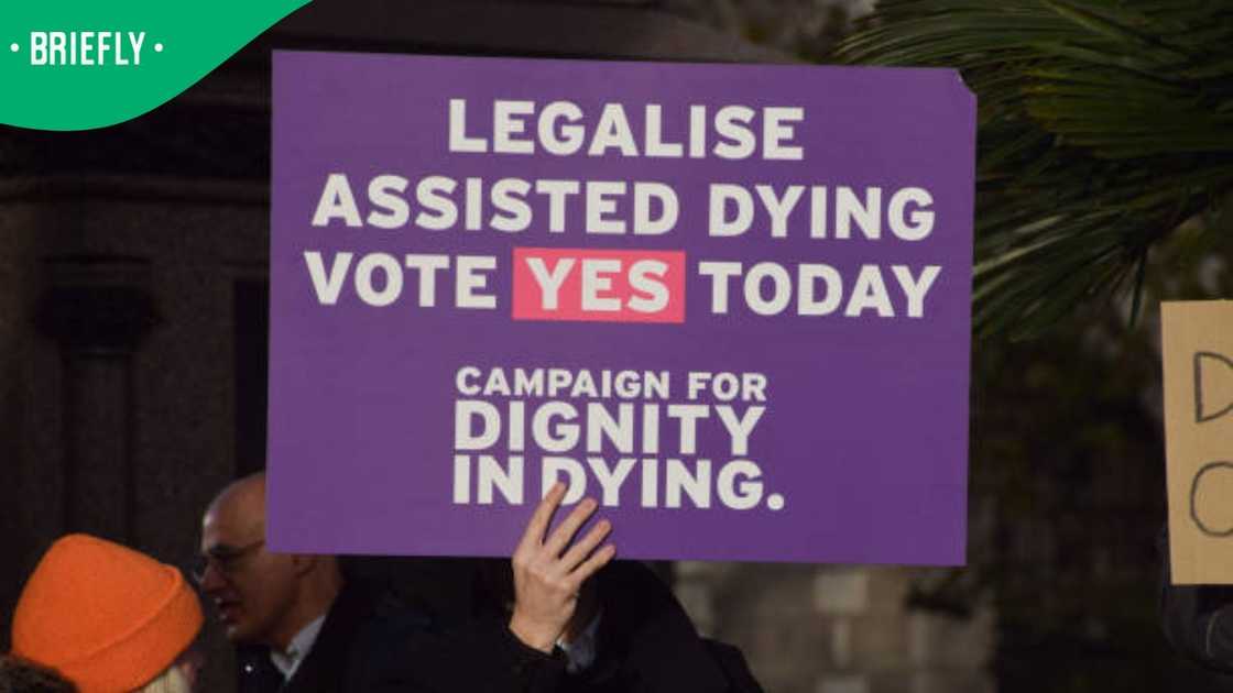 Assited dying Assited dying